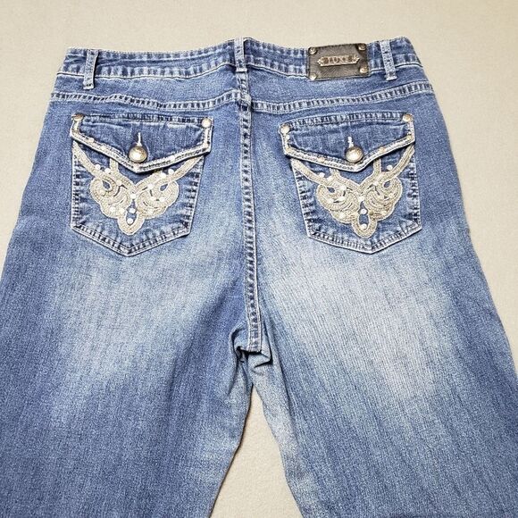 Y2K Tru Luxe Boot Flare Cut Bling  Jeans Crystal Embellished jeans - Toyko ❄️ - Picture 1 of 14